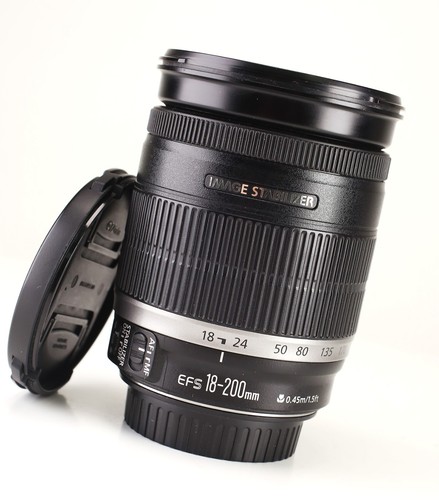Canon 200mm is - ef-s, 18-200mm