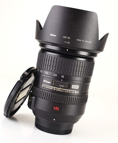 Nikon vr 18 200mm - dx,