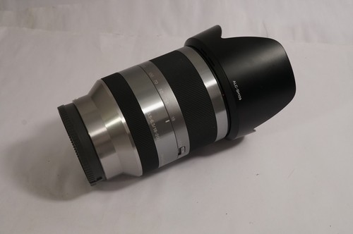 Sony 200 mm - e, sel18200